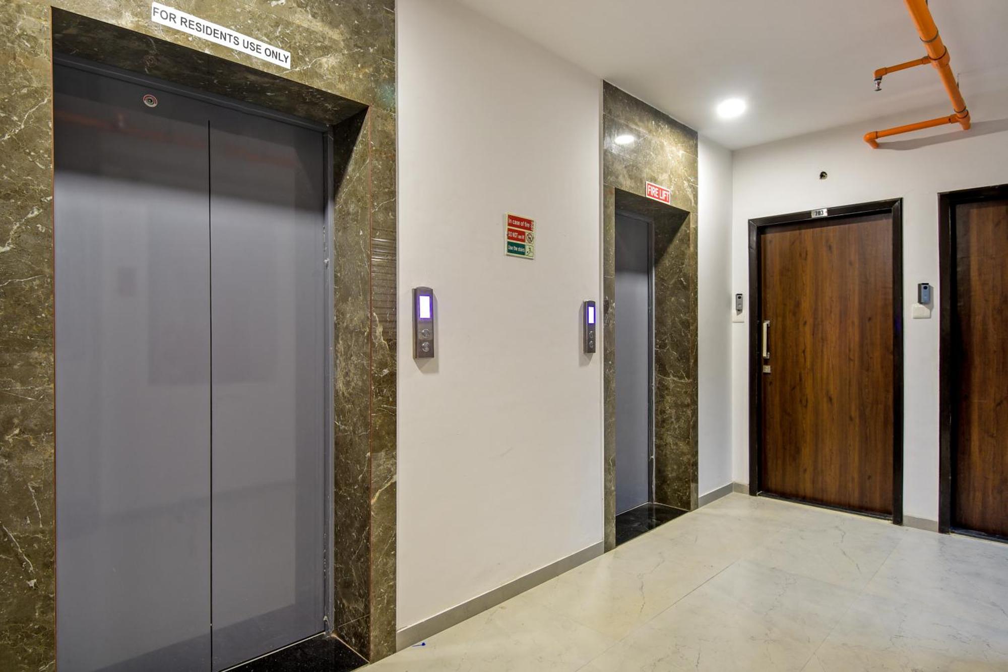 מומביי Hsquare Luxury Apartments Goregaon חדר תמונה
